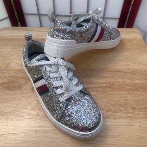 Tommy Hilfiger Rae Chunky Silver Glitter Sneaker Size 5